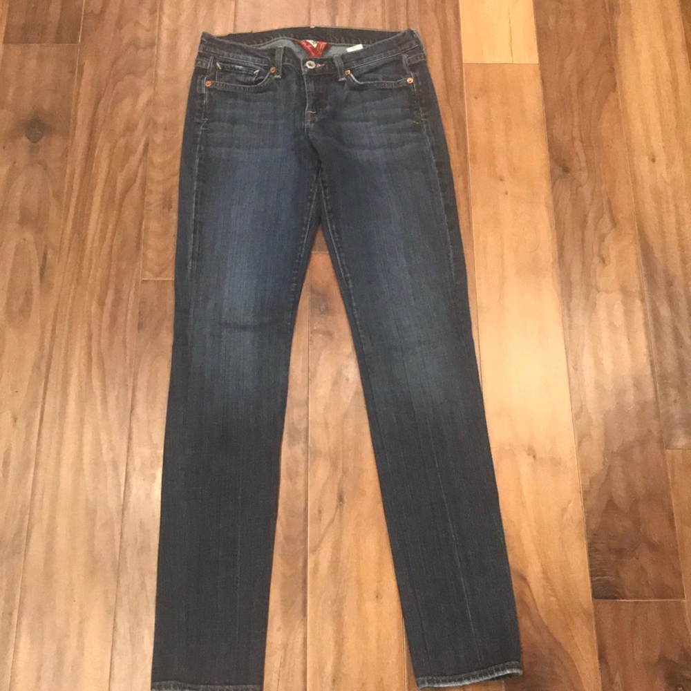 Lucky brand 6/28